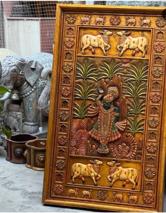 WOODEN CARVING SHRI KRISHNA
